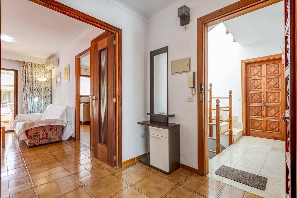 Apartamentos Obrador Colonia de Sant Jordi Ruang foto