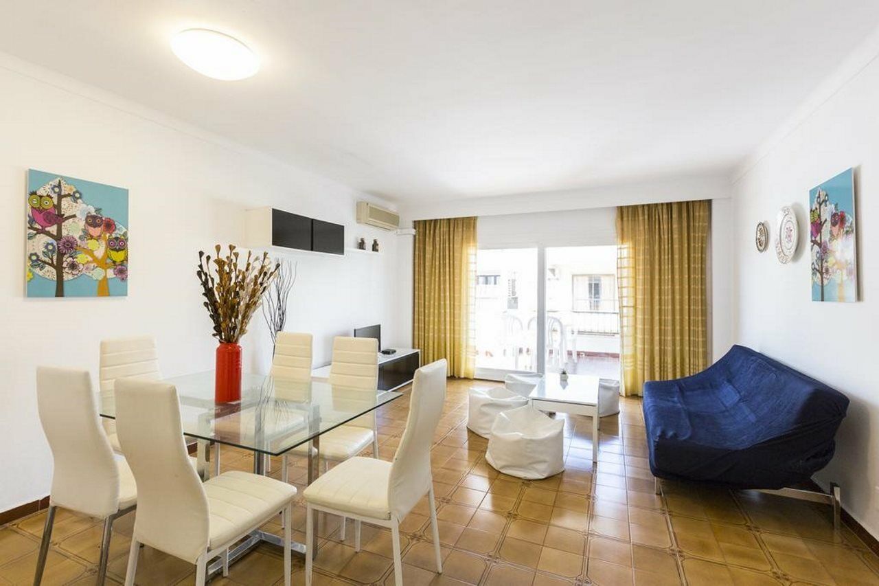 Apartamentos Obrador Colonia de Sant Jordi Bagian luar foto